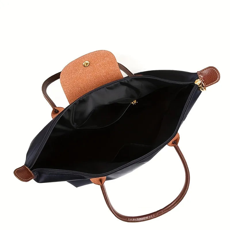 Elegant Chic Women's Shoulder Bag - Spacious Everyday Style