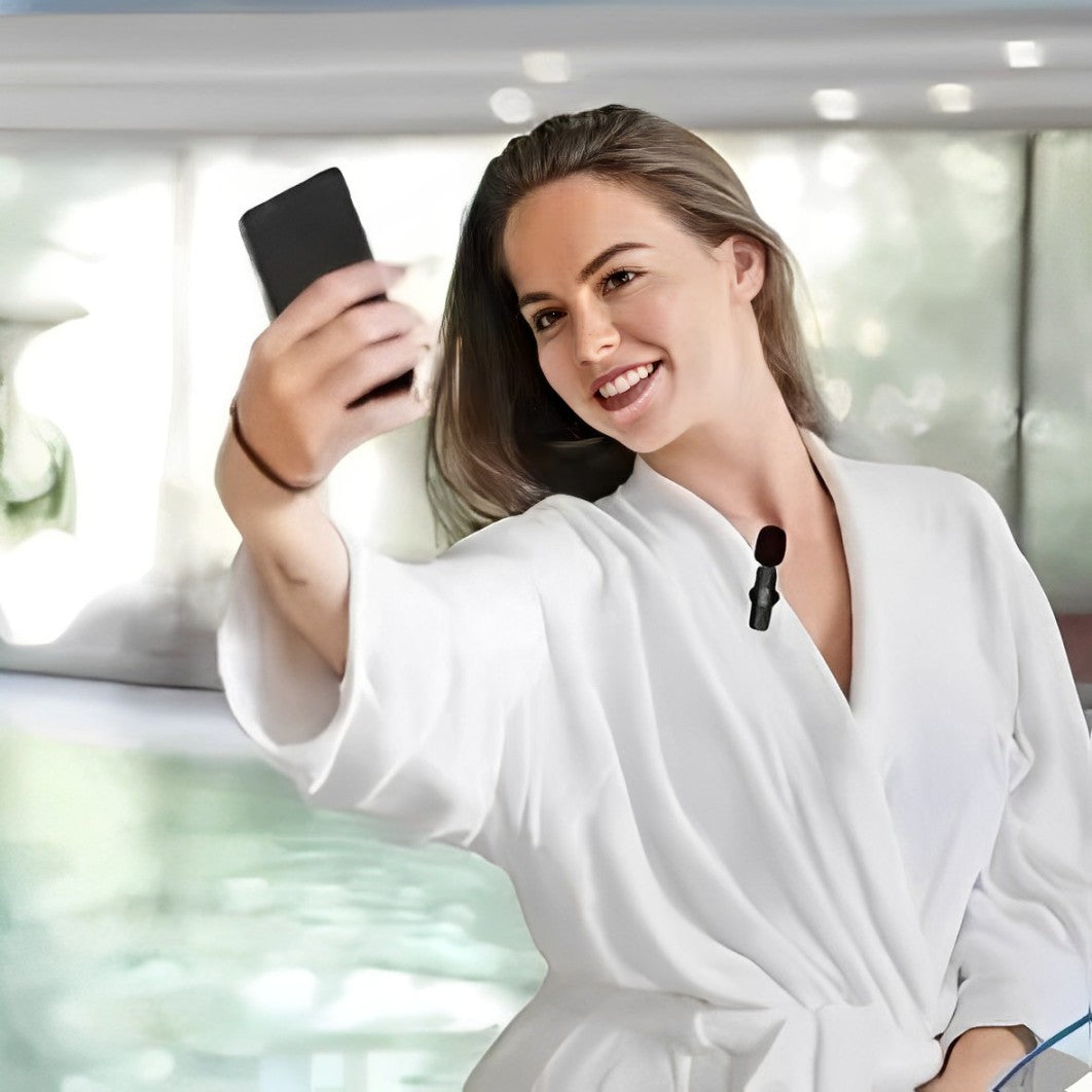 pro wireless lavalier microphone audio capture on the go