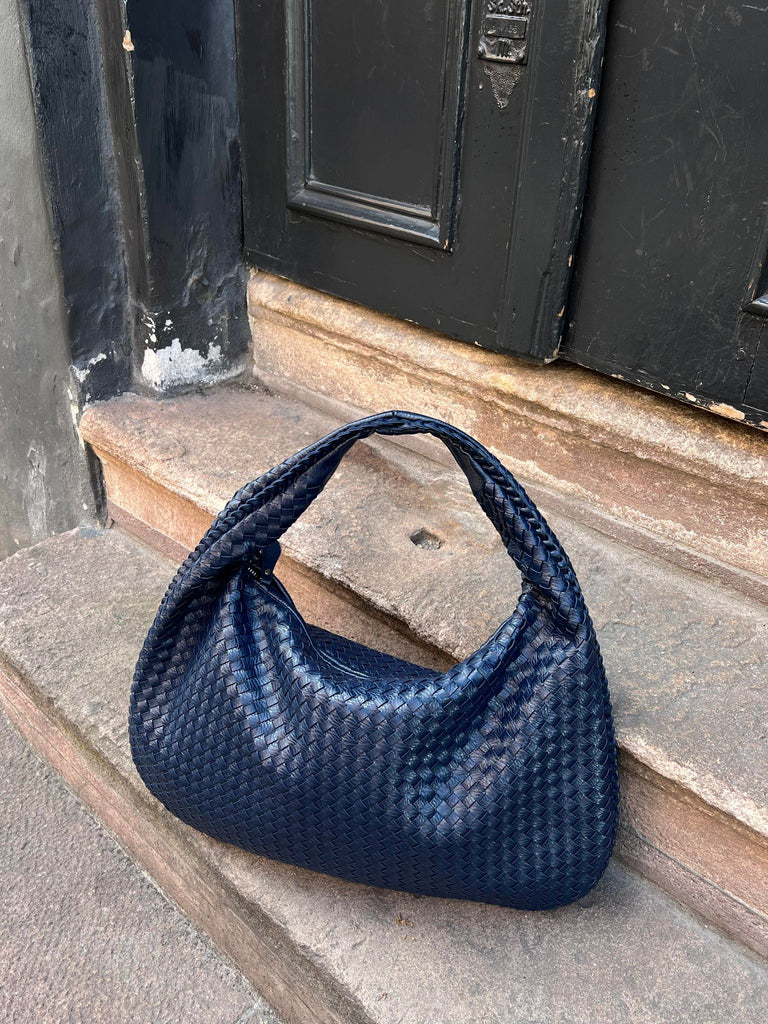 zorina stylish multifunctional crossbody bag