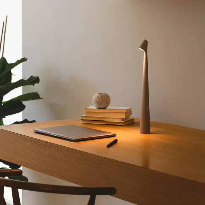 luminessence glow sculpting table lamp