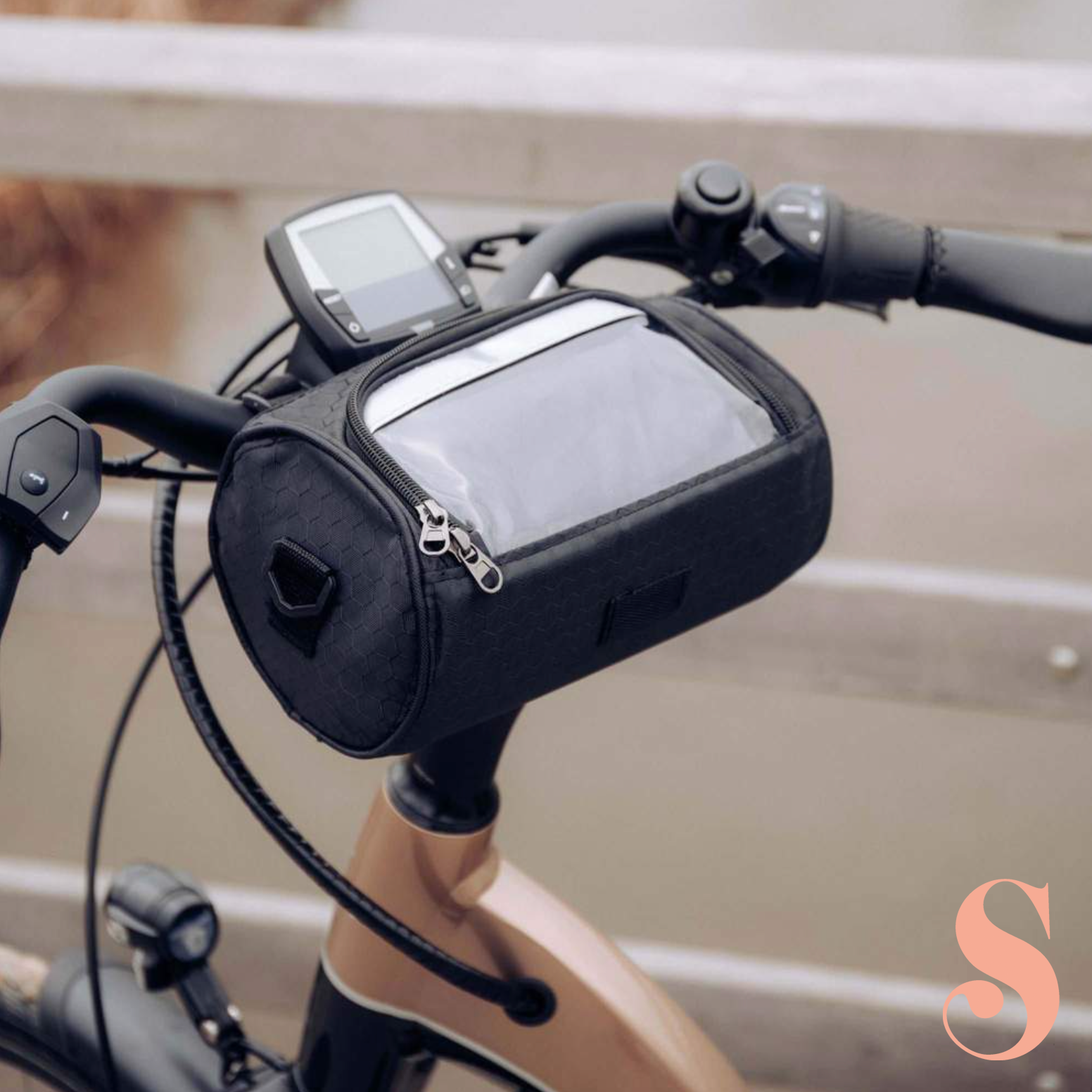 cycling companion top rated touchscreen bike bag