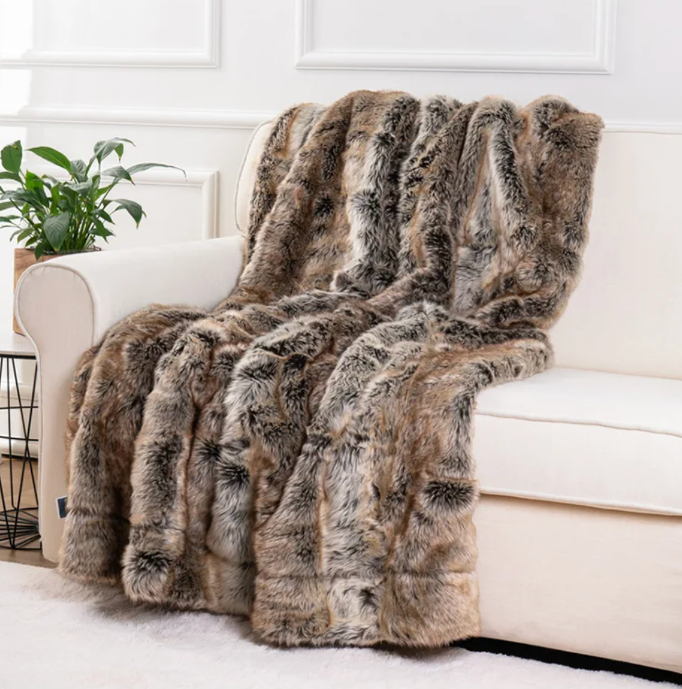 luxurious mink faux fur throw blanket soft cozy elegant