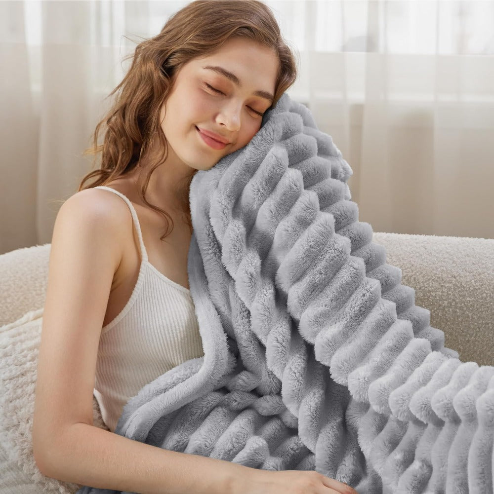 eila cozy blanket cloud nine